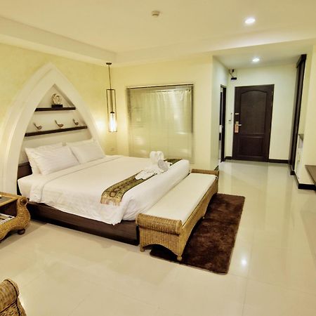 Phanomrungpuri Hotel Buriram Nang Rong Room photo