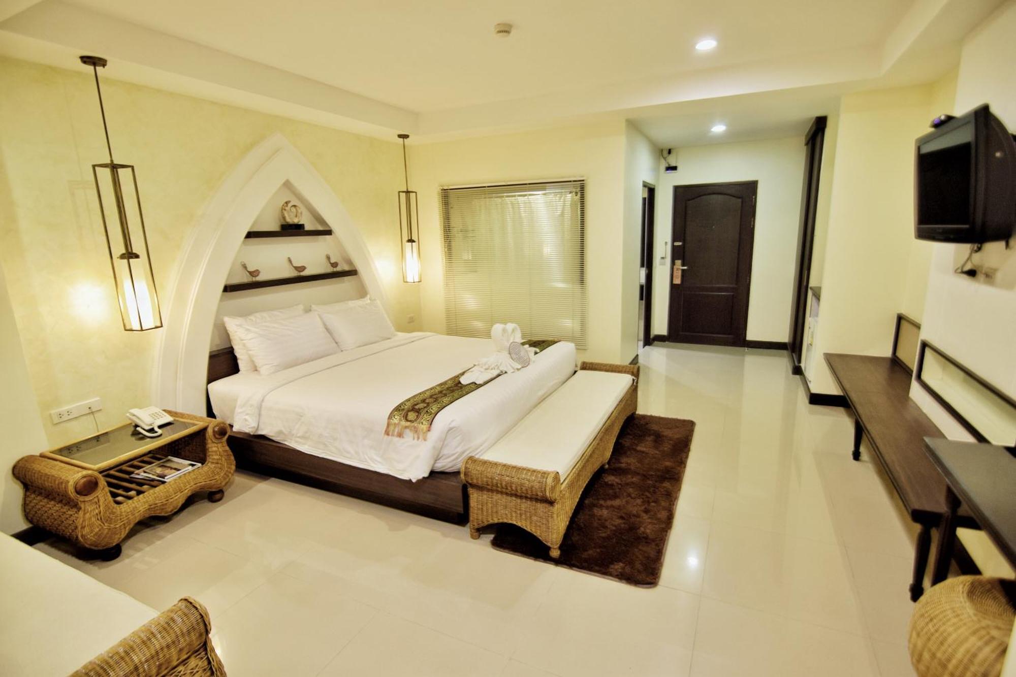 Phanomrungpuri Hotel Buriram Nang Rong Room photo