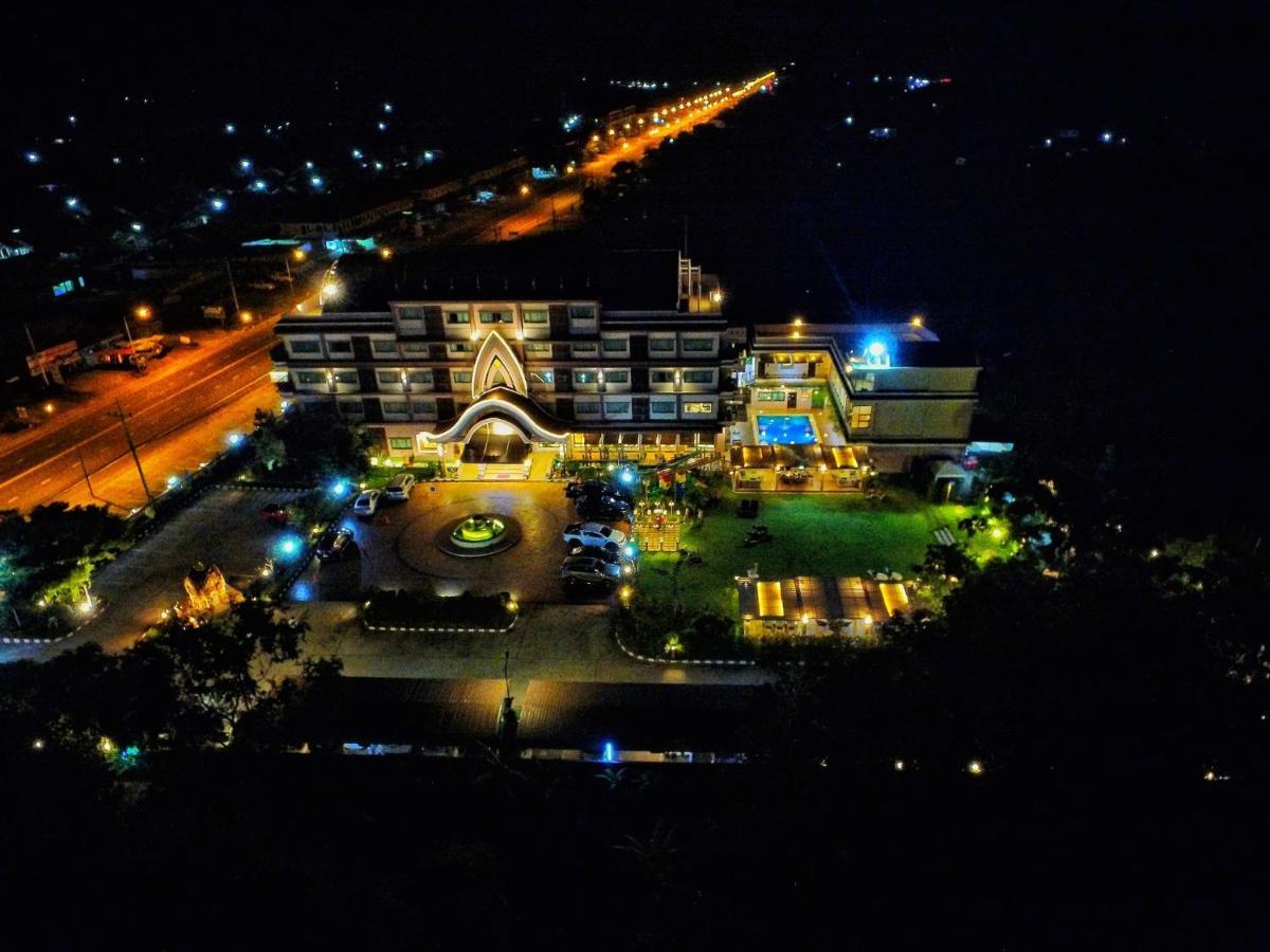 Phanomrungpuri Hotel Buriram Nang Rong Exterior photo